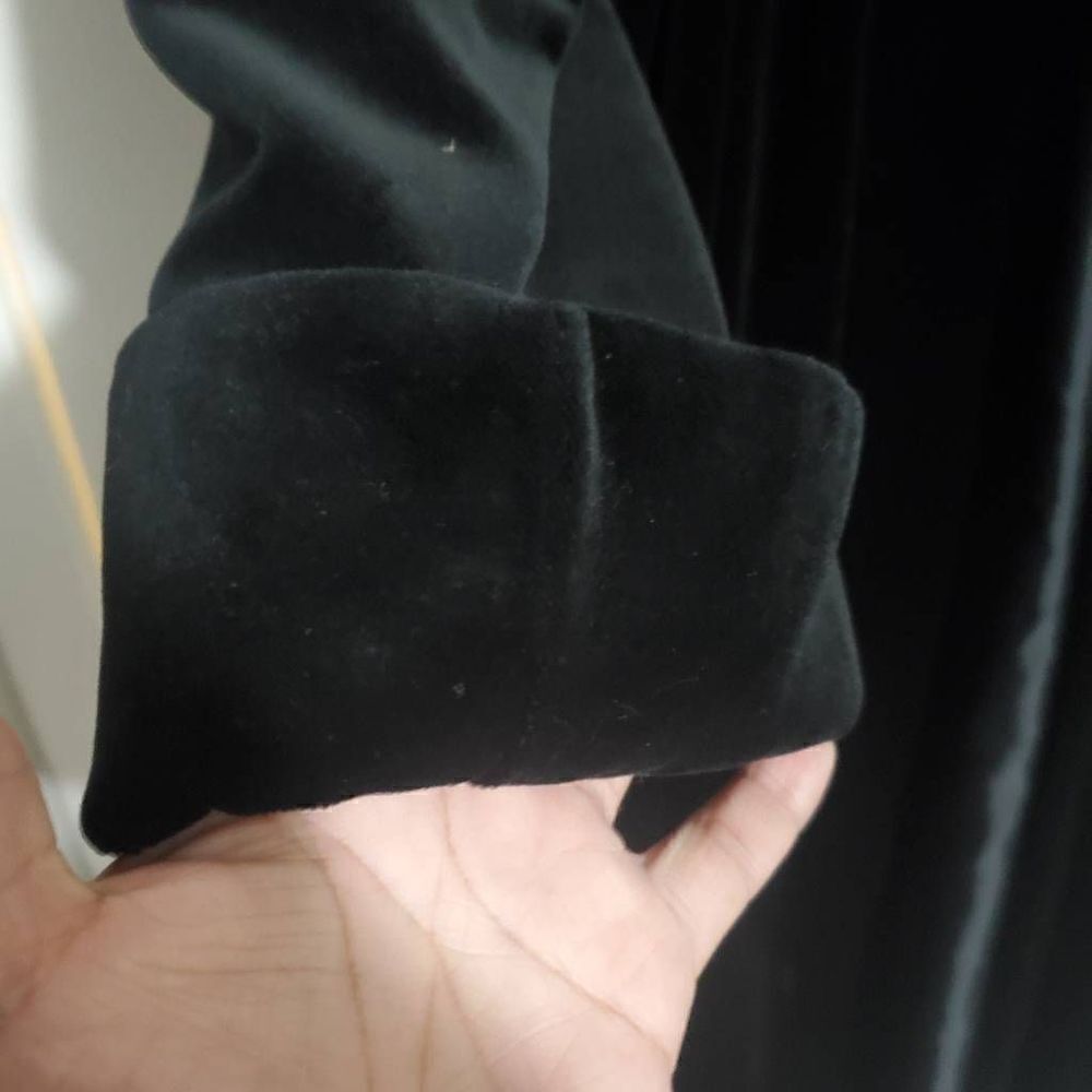 JS Collections Vtg Black Velvet Evening Coat Size Small - Picture 8 of 12